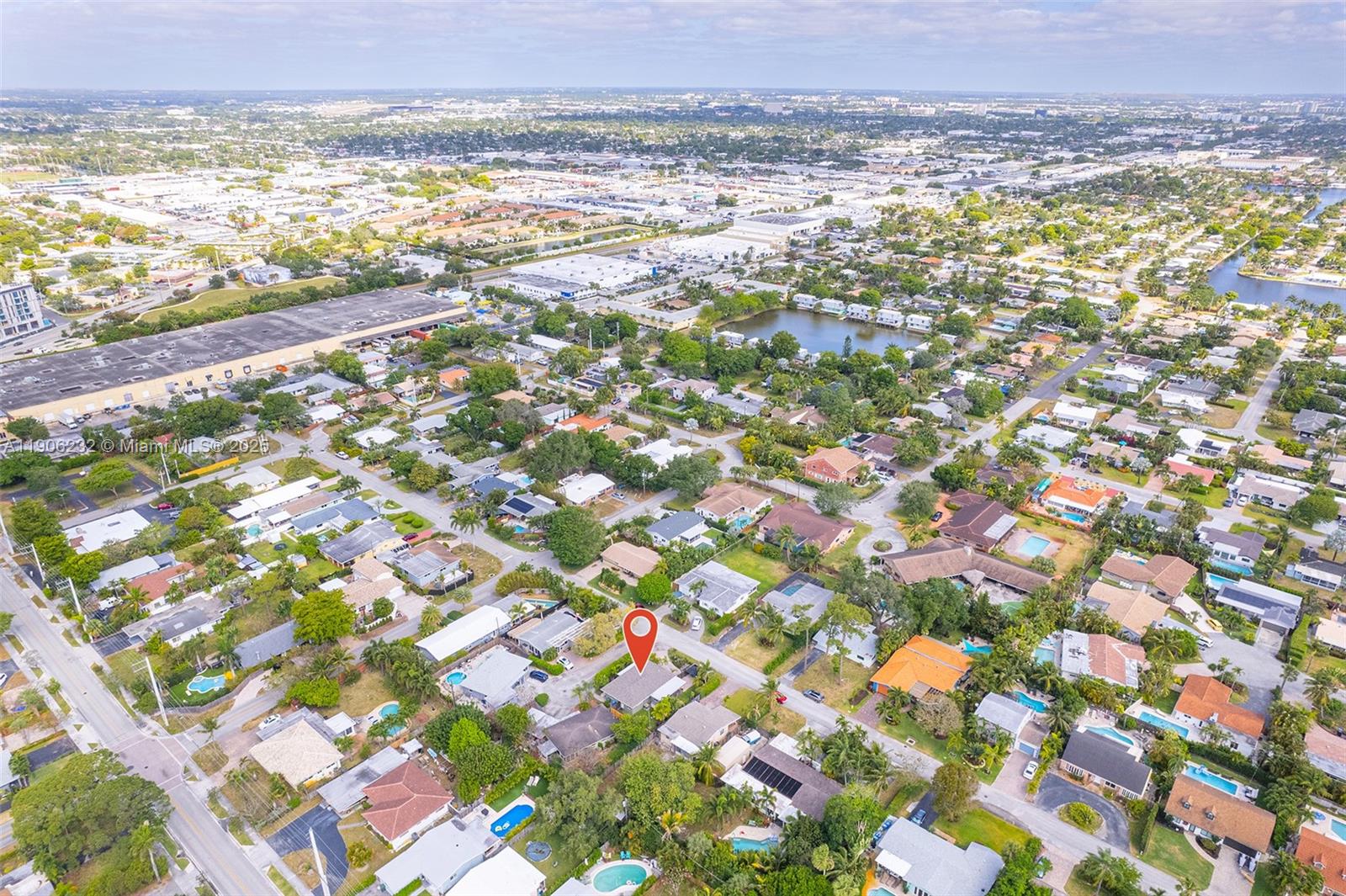 OAKLAND PARK SECOND ADD - Residential