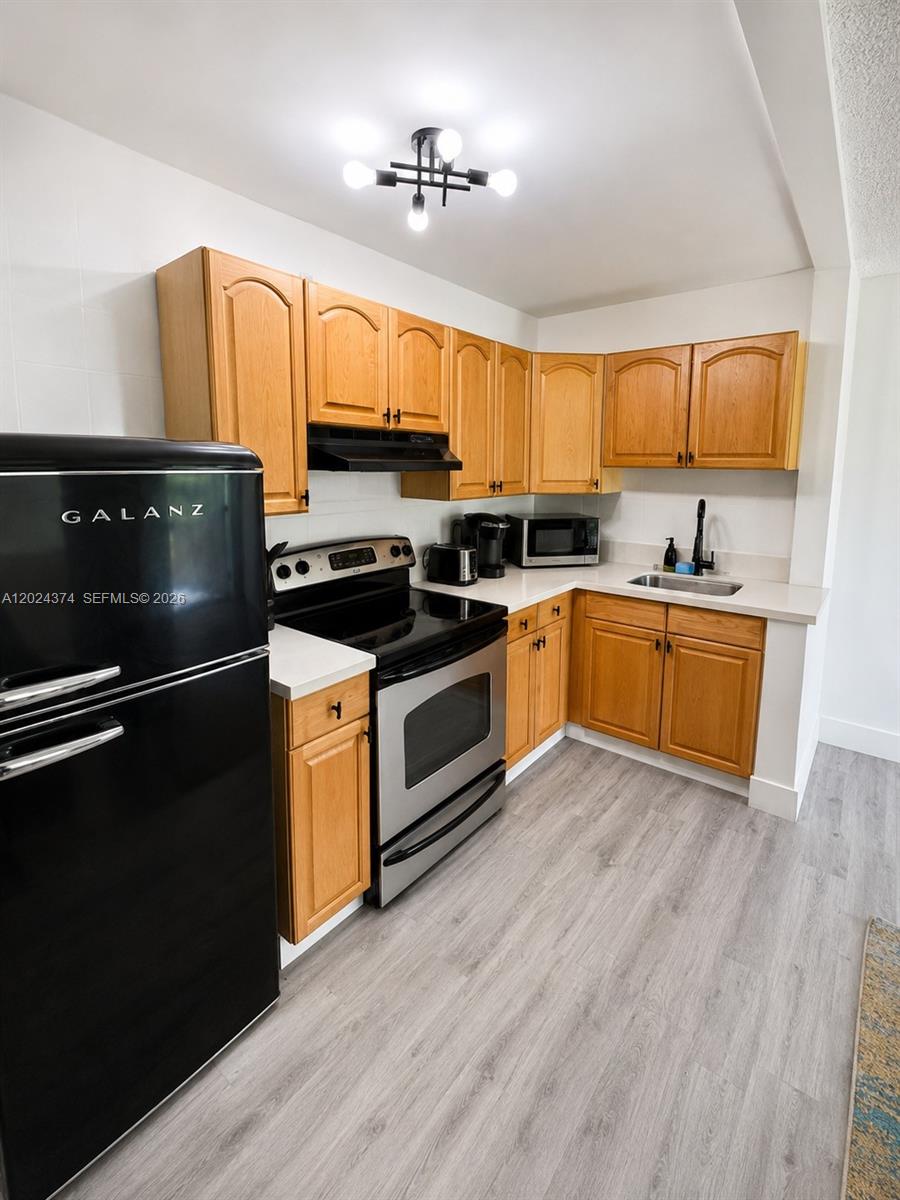 WAHOO NO 2 - Residential Lease