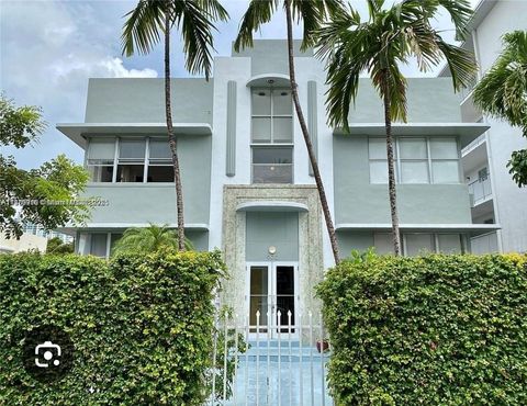 Photo of 900 Jefferson Ave #10, Miami Beach, FL 33139 (MLS # A11879915)