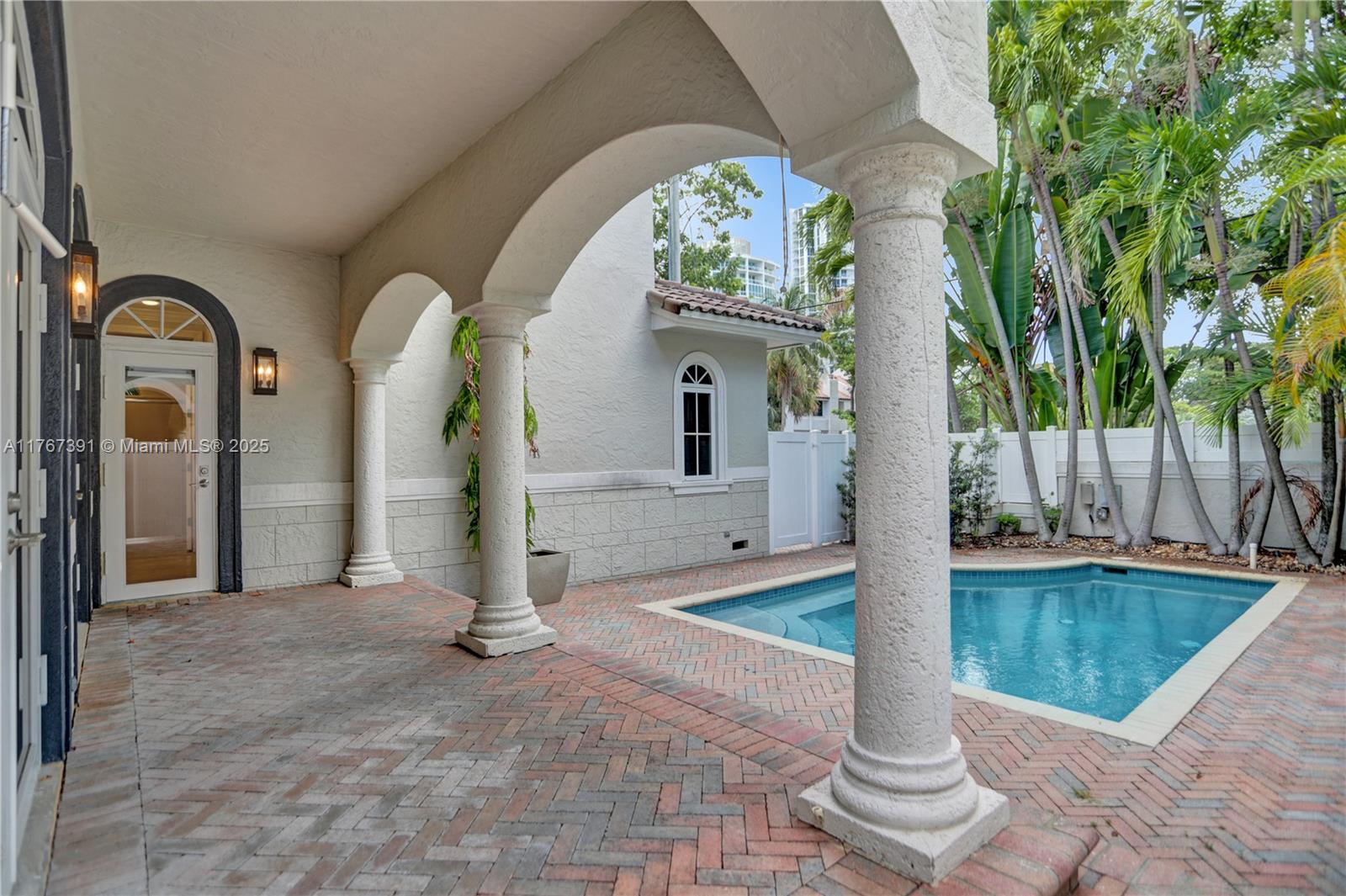 COLEE HAMMOCK - Residential