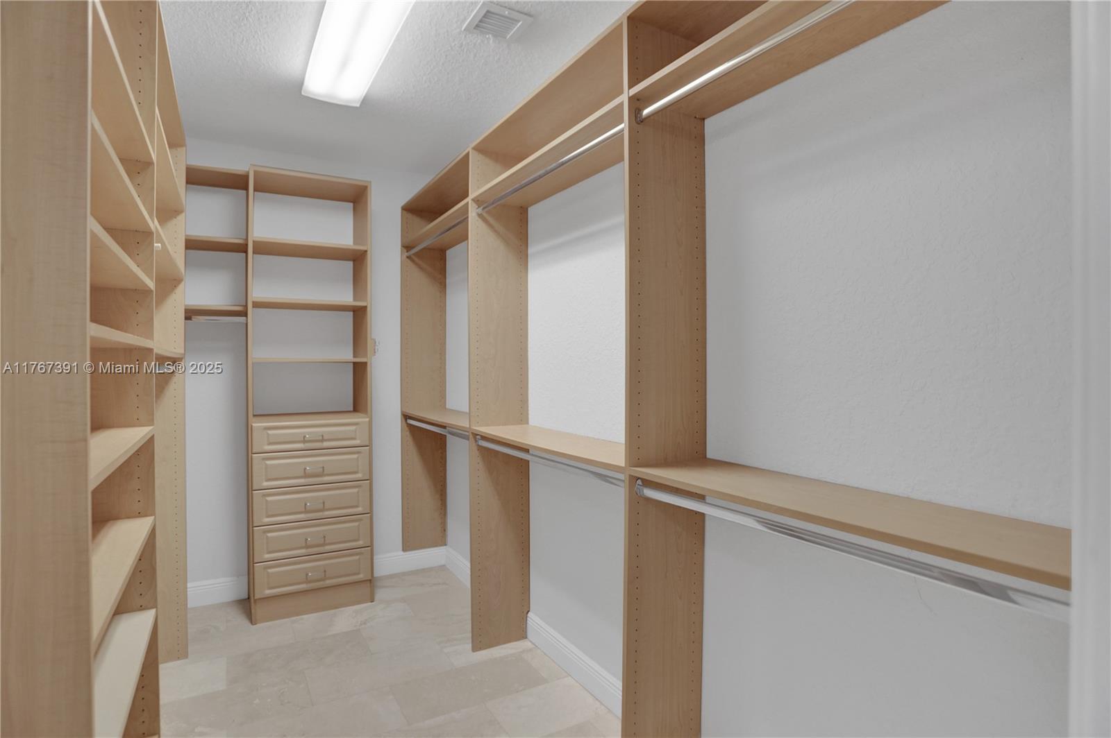 COLEE HAMMOCK - Residential