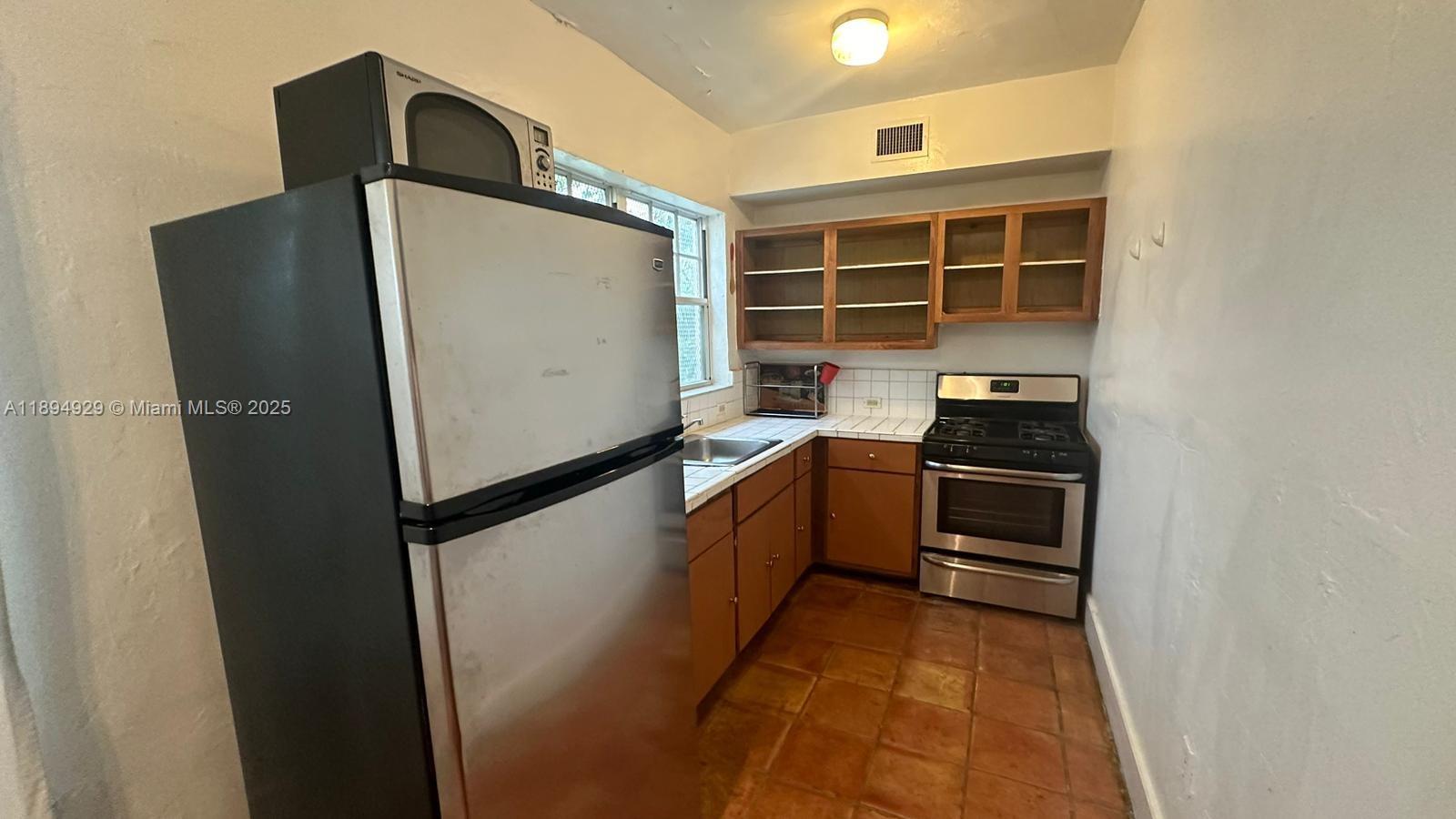 PALM GARDEN CONDO - Residential