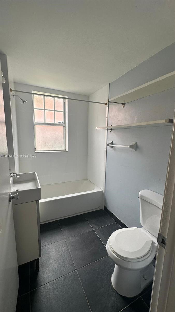 PALM GARDEN CONDO - Residential