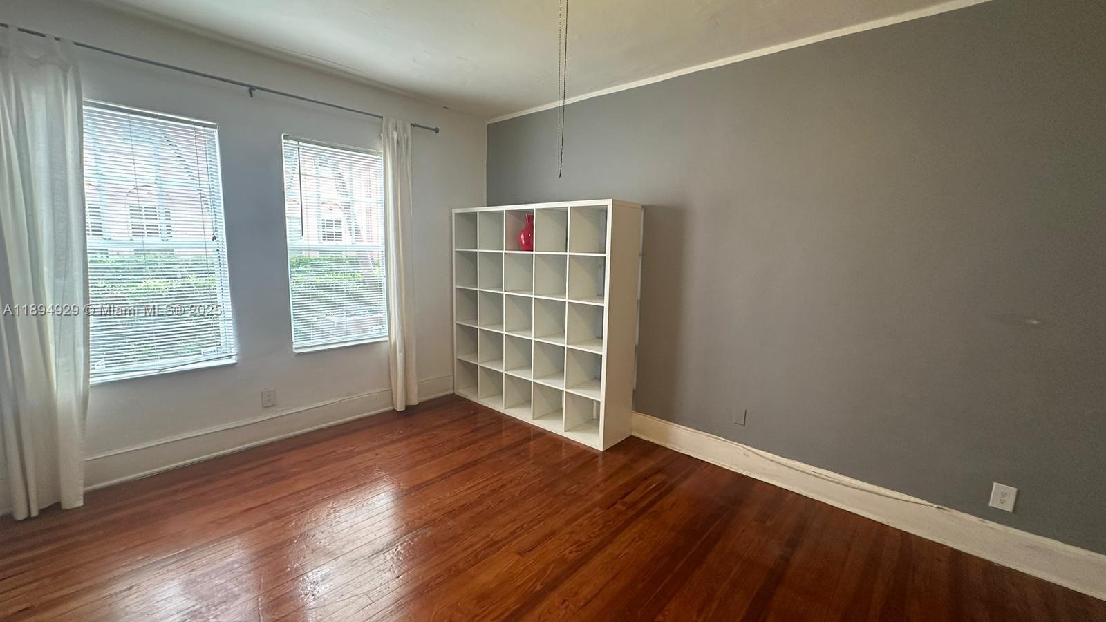 PALM GARDEN CONDO - Residential