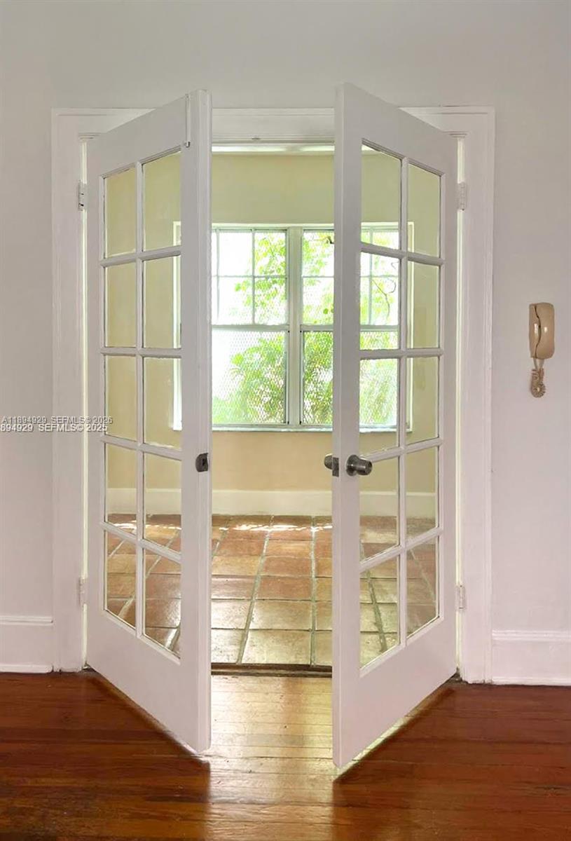 PALM GARDEN CONDO - Residential