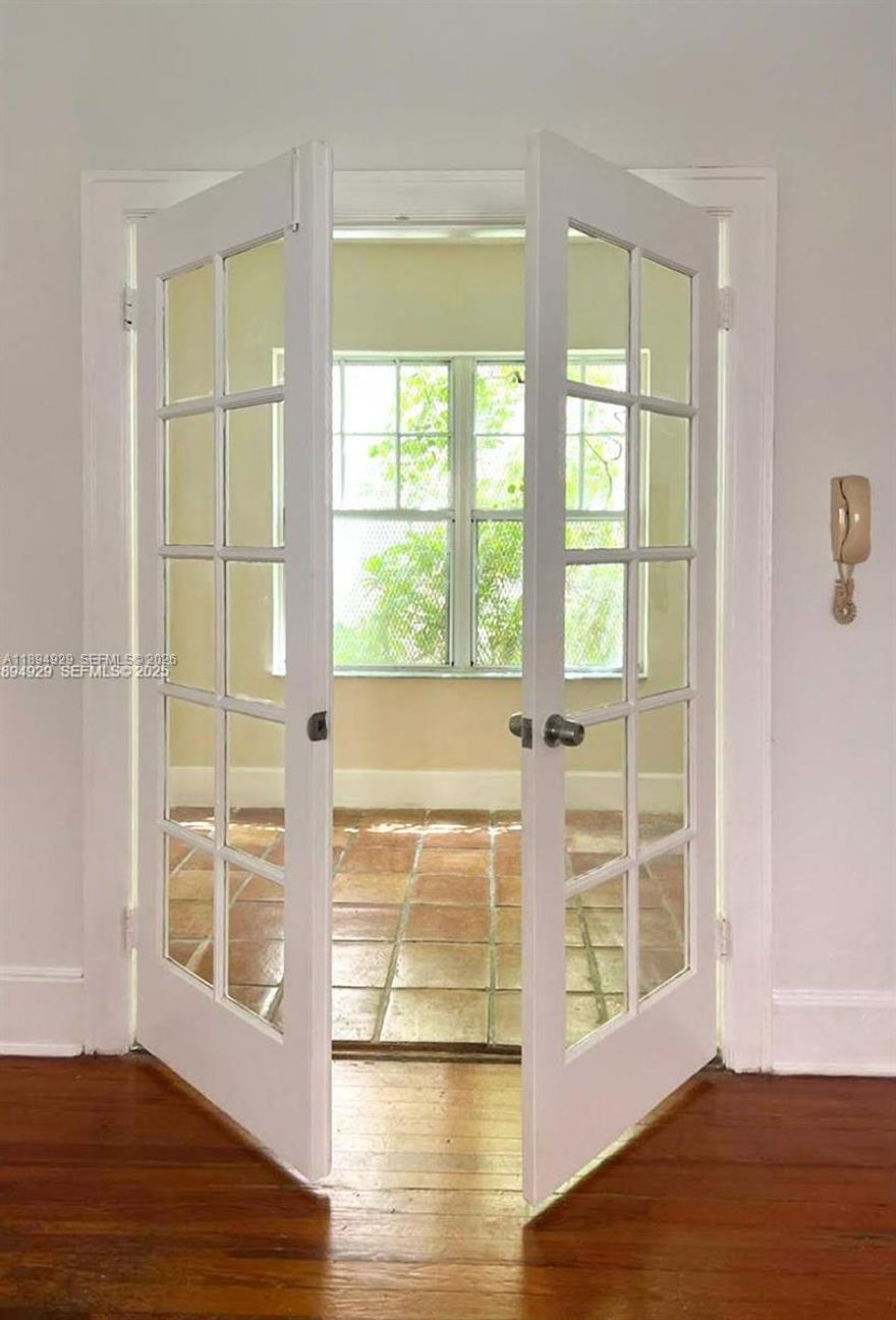 INVESTORS! REMODELED! Beautiful and chic community! Discover the perfect blend of modern elegance and beachside charm with this newly remodeled home in the heart of Miami Beach. Brand new kitchen! This studio has a great layout, with a subdivision that makes it almost a 1 bedroom, with the kitchen and dining area separate from the main room. Situated in a chic, well-established community known for its friendly atmosphere and beautiful surroundings. Enjoy proximity to pristine beaches, trendy restaurants, and vibrant cultural hotspots. This home offers a unique opportunity to enjoy upscale living in one of Miami Beach's most coveted neighborhoods. Schedule a viewing today to experience all that this exceptional property has to offer!