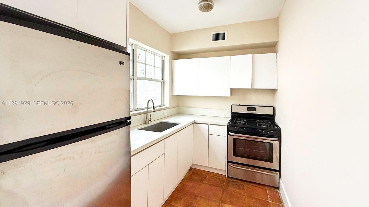 PALM GARDEN CONDO - Residential