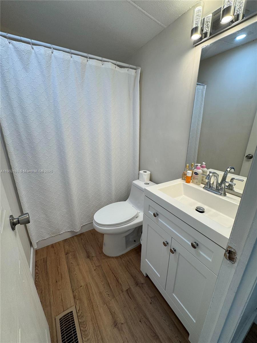 WESTERN HILLS ESTATES SEC - Residential