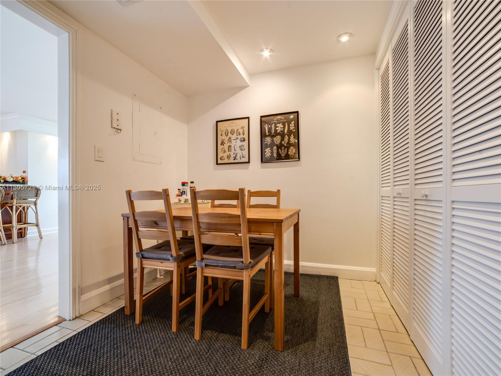 GROVE ISLE CONDO - Residential Lease