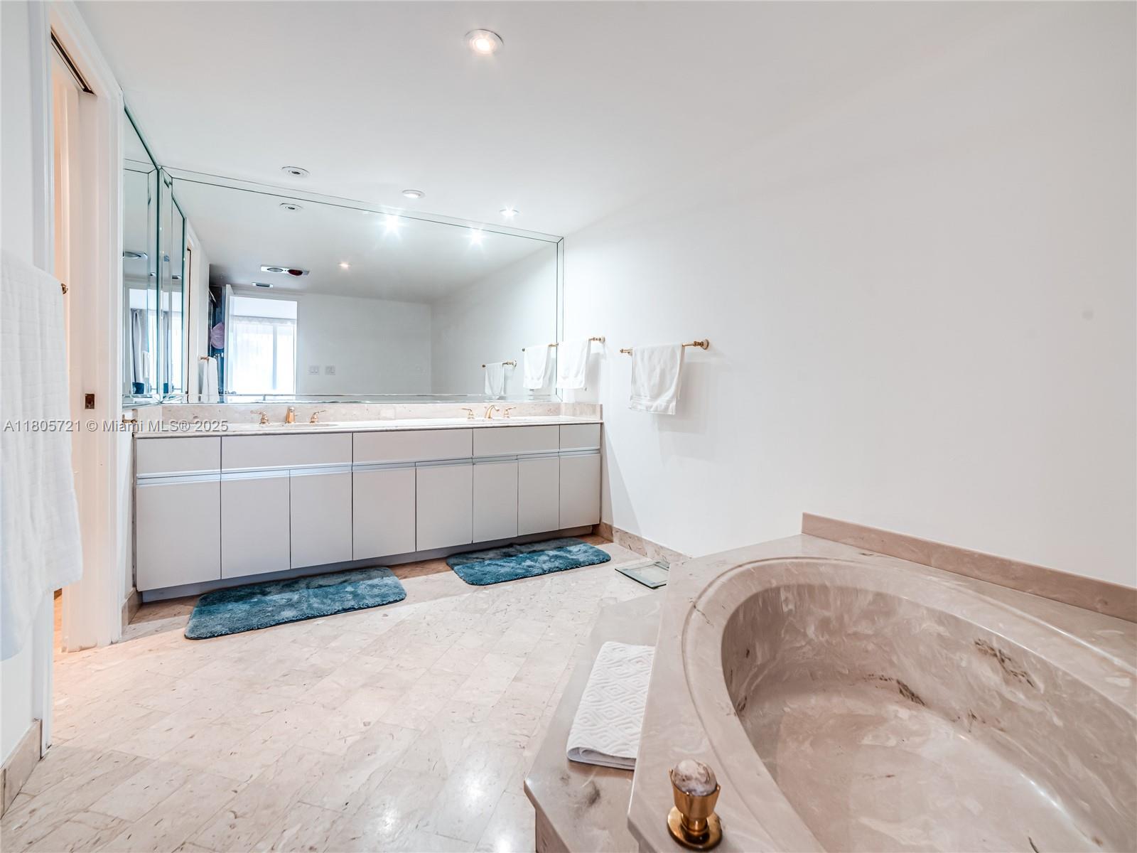 GROVE ISLE CONDO - Residential Lease