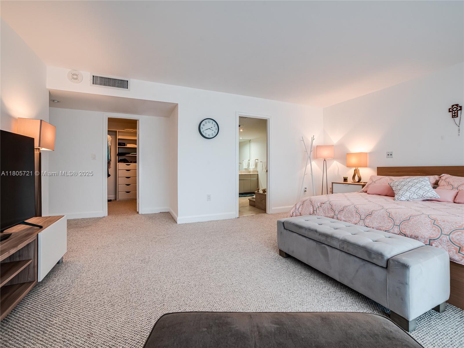 GROVE ISLE CONDO - Residential Lease