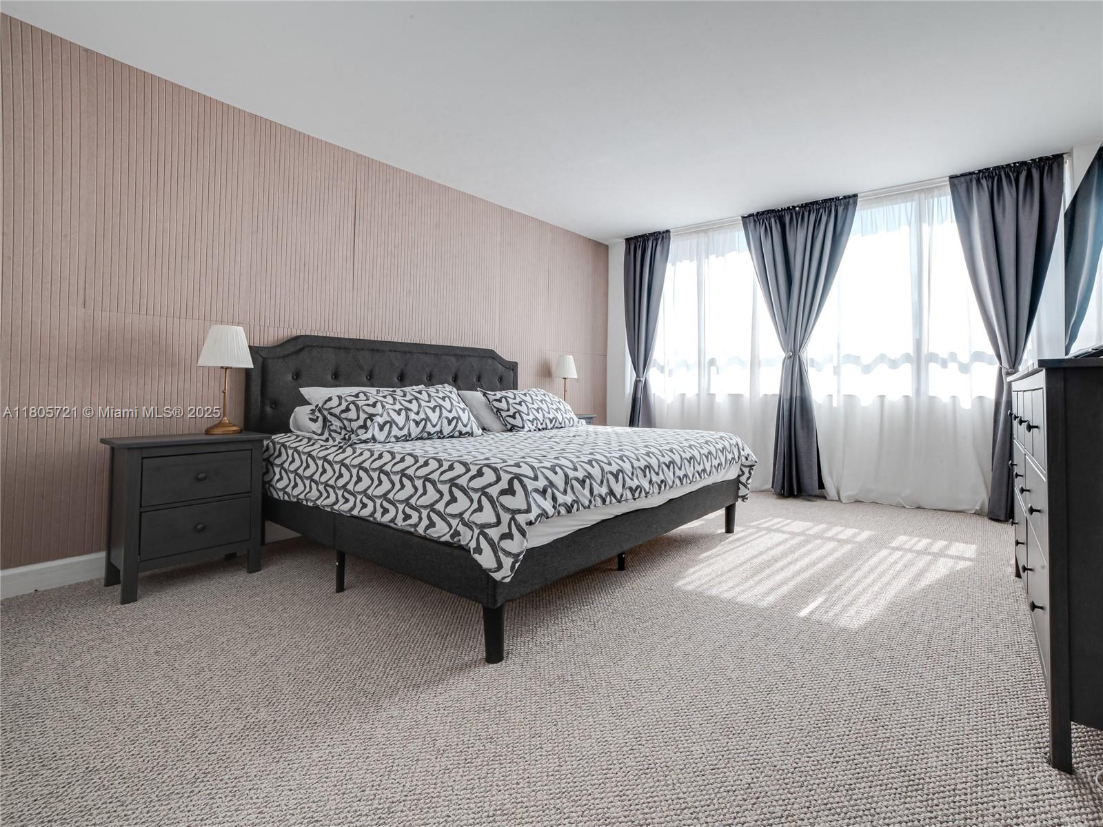 GROVE ISLE CONDO - Residential Lease