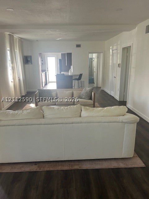 1785 Calais Dr 5