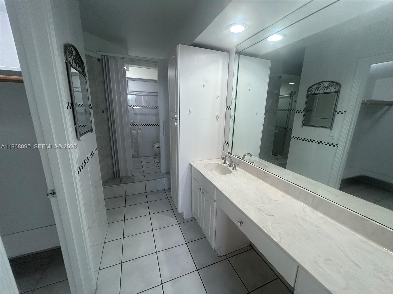 POINT EAST SEC II CONDO - Residential Lease