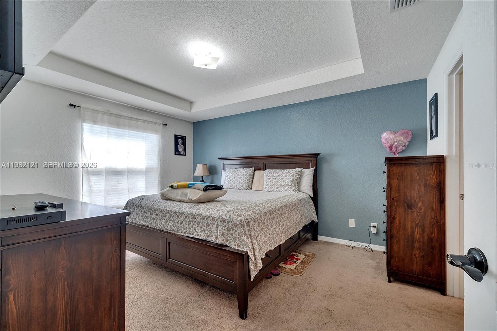 Snell Creek Manor - Residential