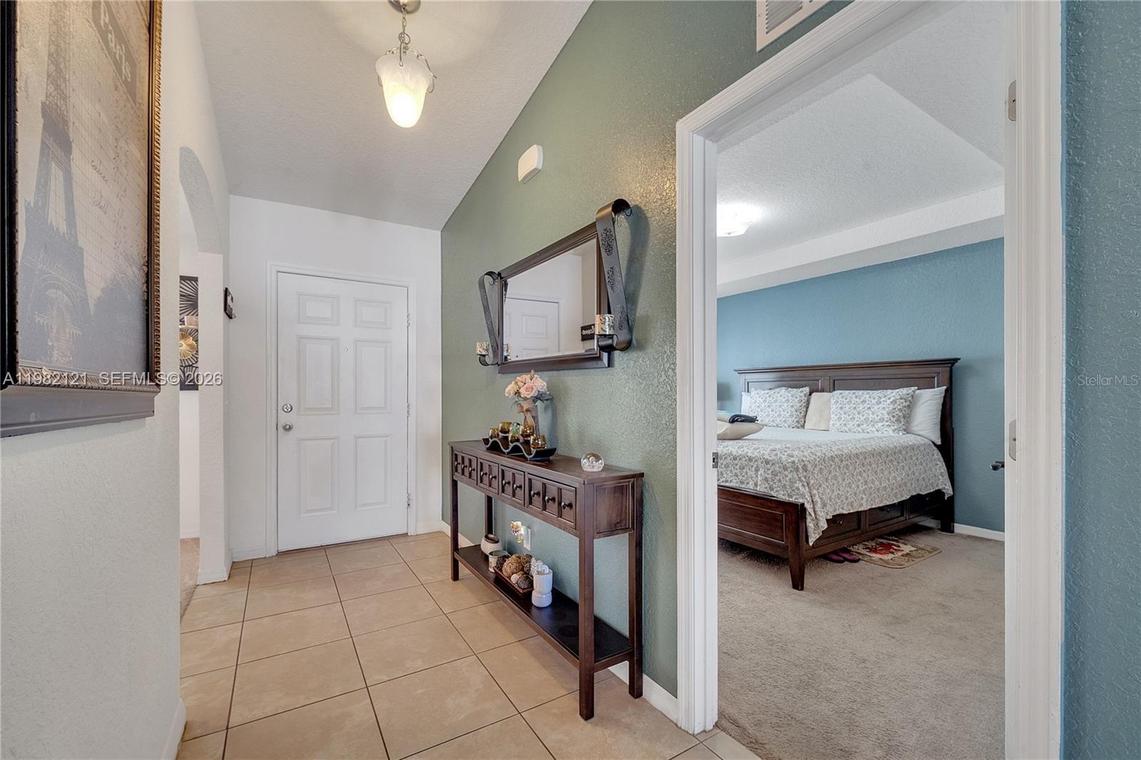 Snell Creek Manor - Residential