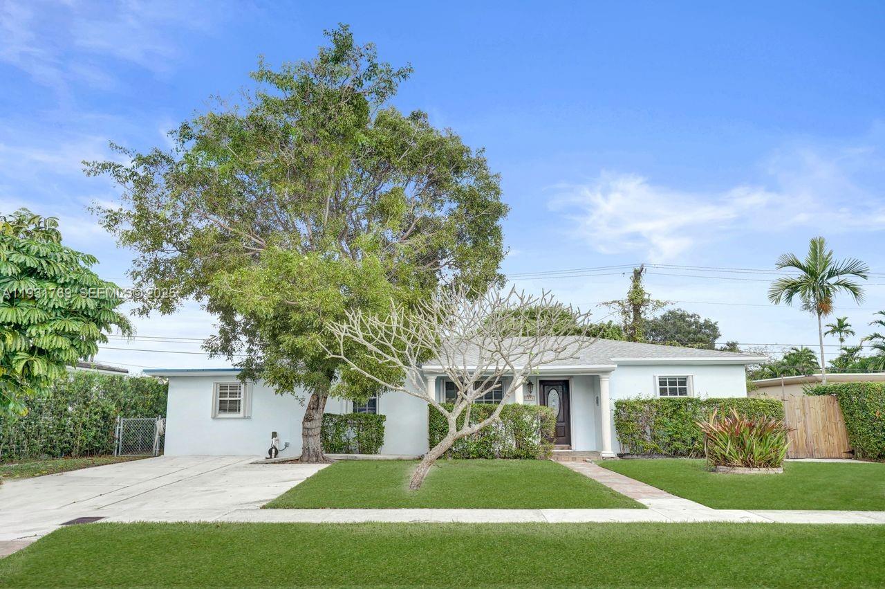 REID MANOR - Residential Lease