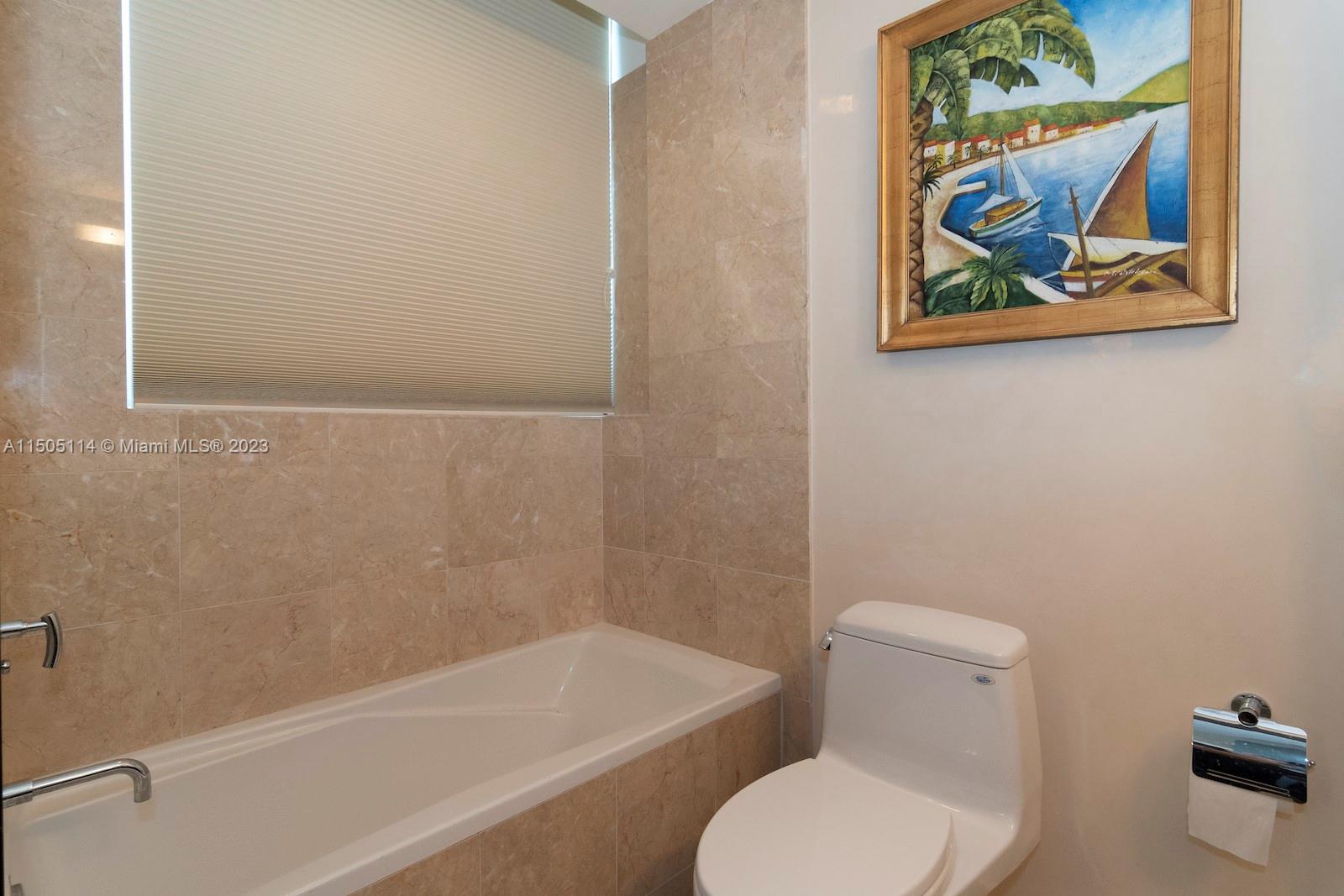 JADE RESIDENCES AT BRICKE - Residential