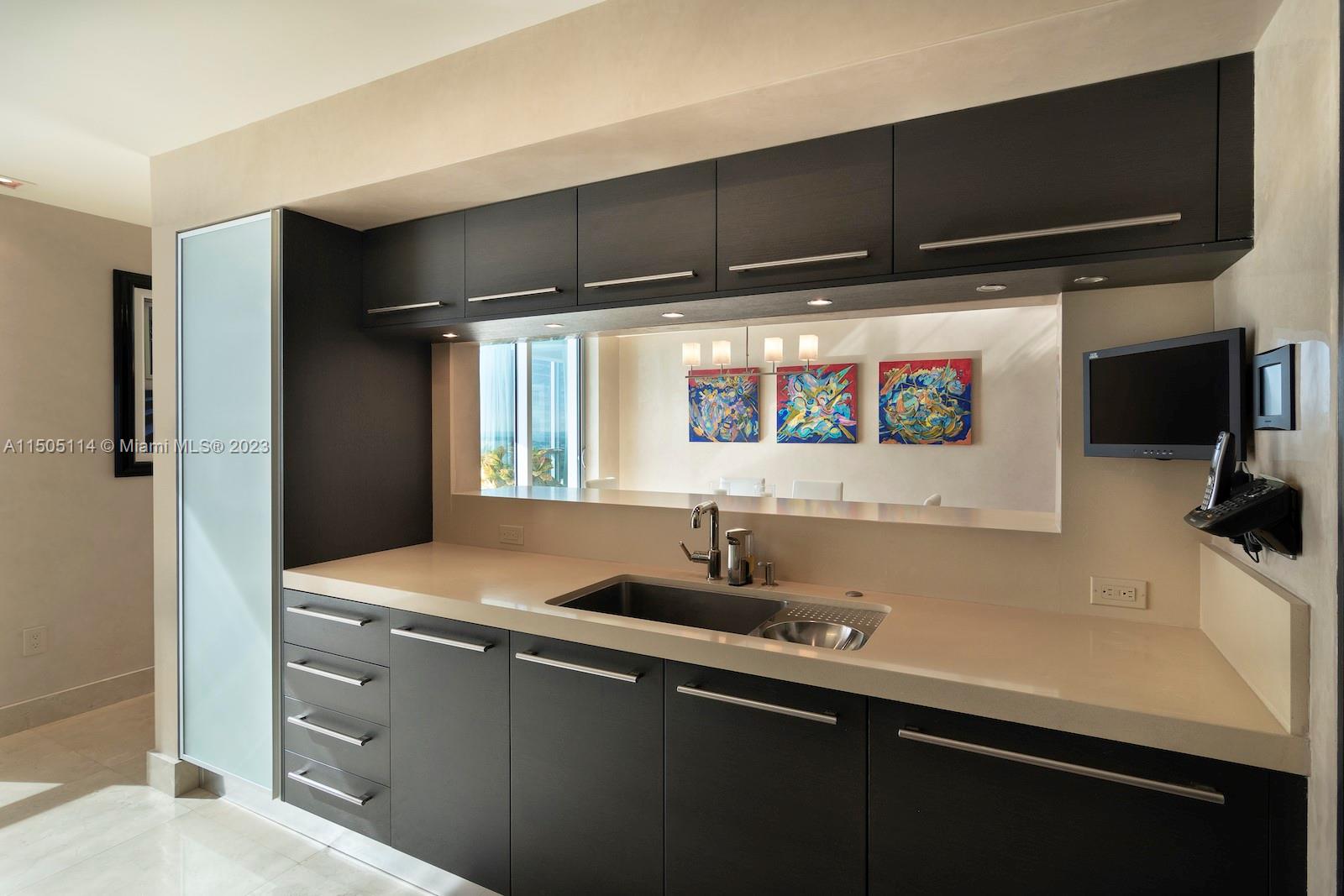 JADE RESIDENCES AT BRICKE - Residential