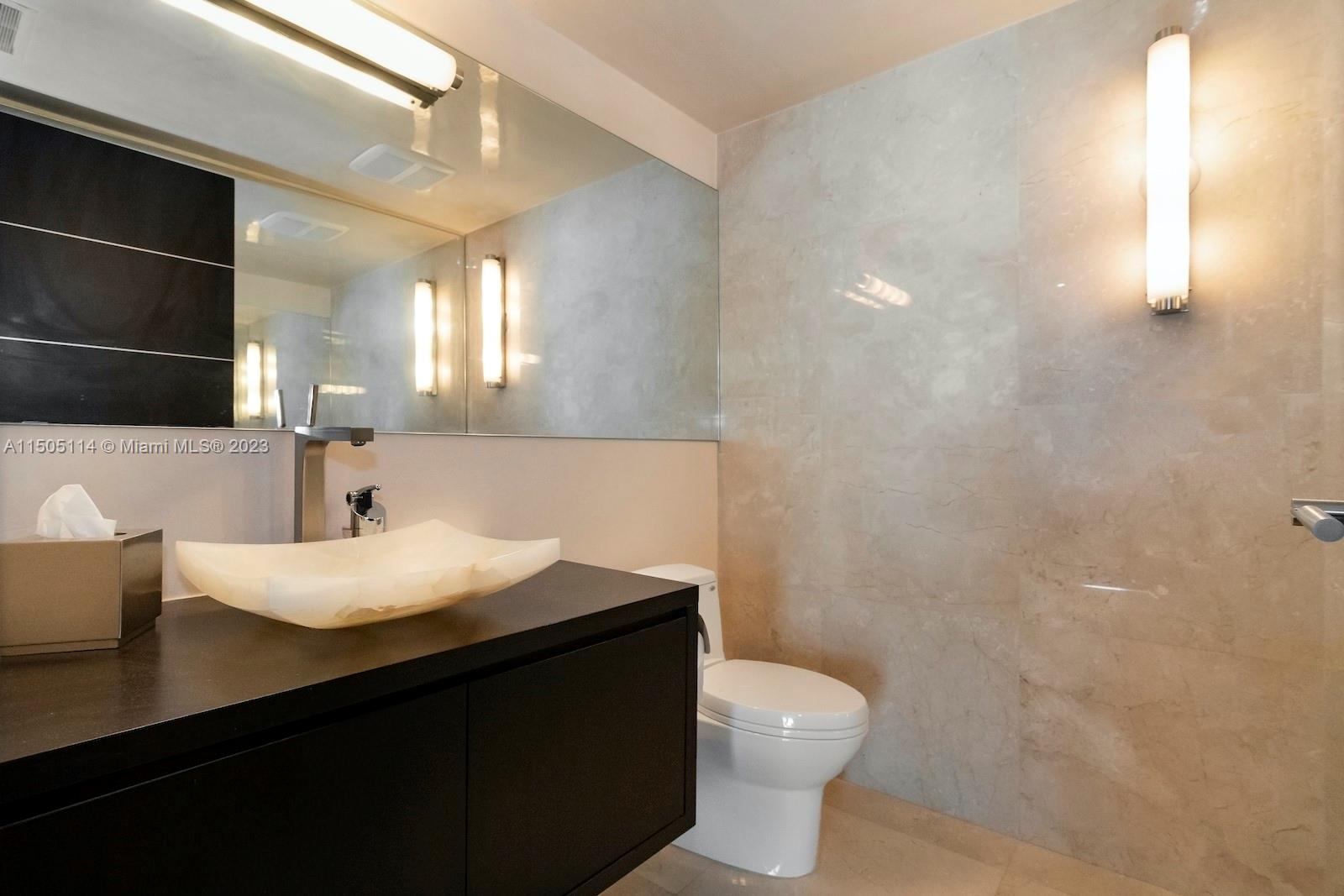 JADE RESIDENCES AT BRICKE - Residential