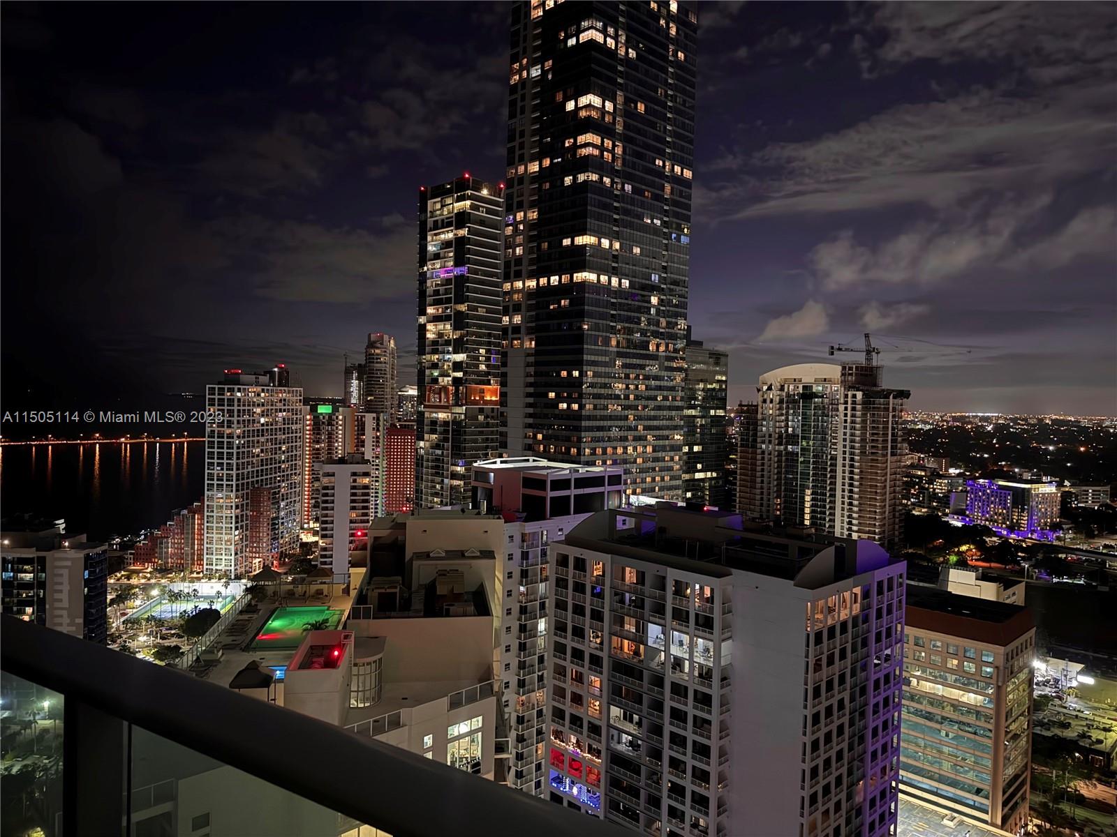 JADE RESIDENCES AT BRICKE - Residential