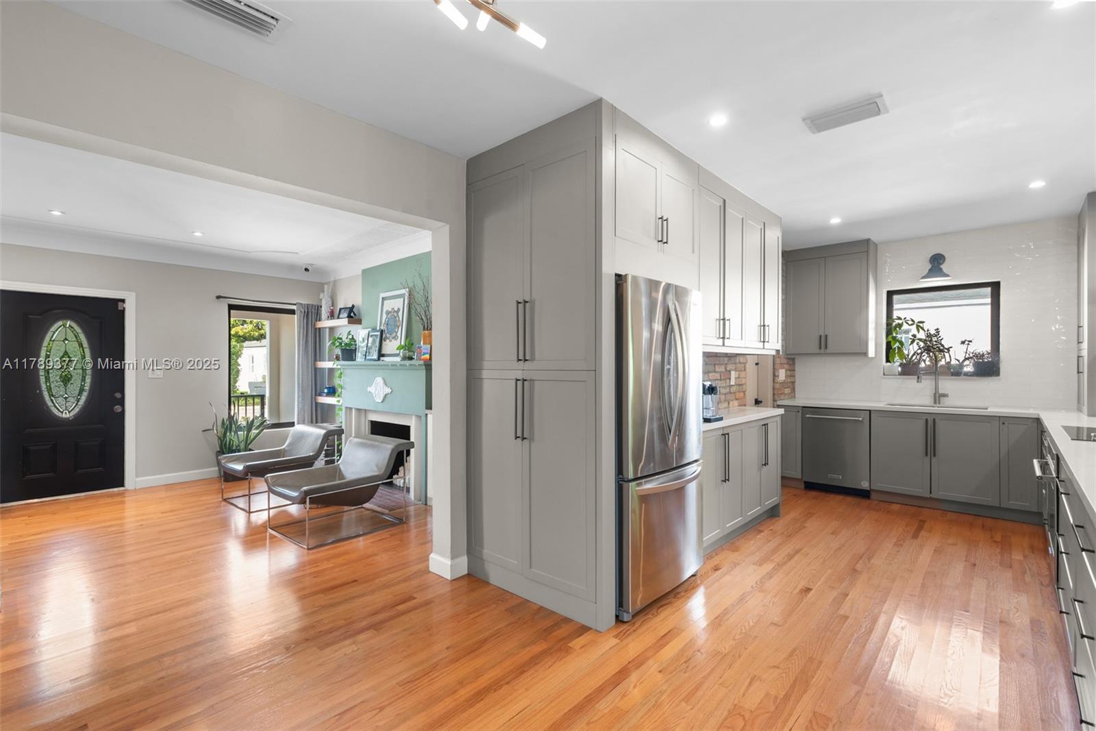 SHORECREST - Residential