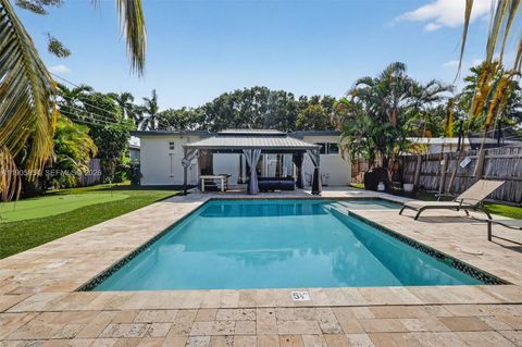 1949 Wiley St Hollywood FL 33020