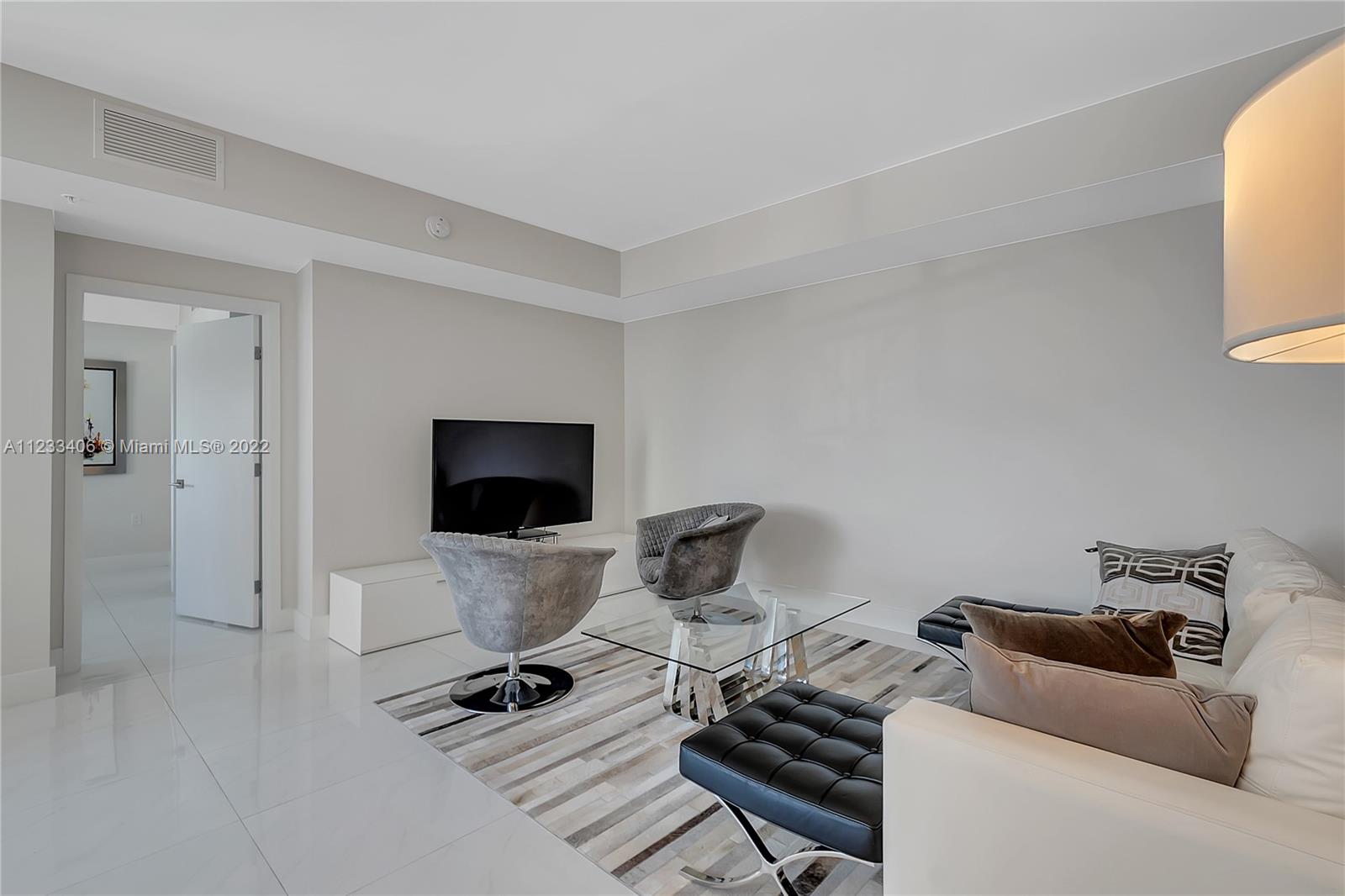 MERRICK MANOR CONDO - Residential