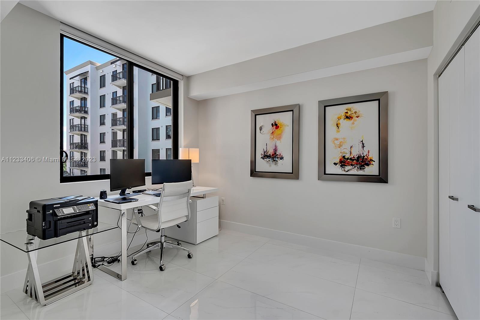 MERRICK MANOR CONDO - Residential