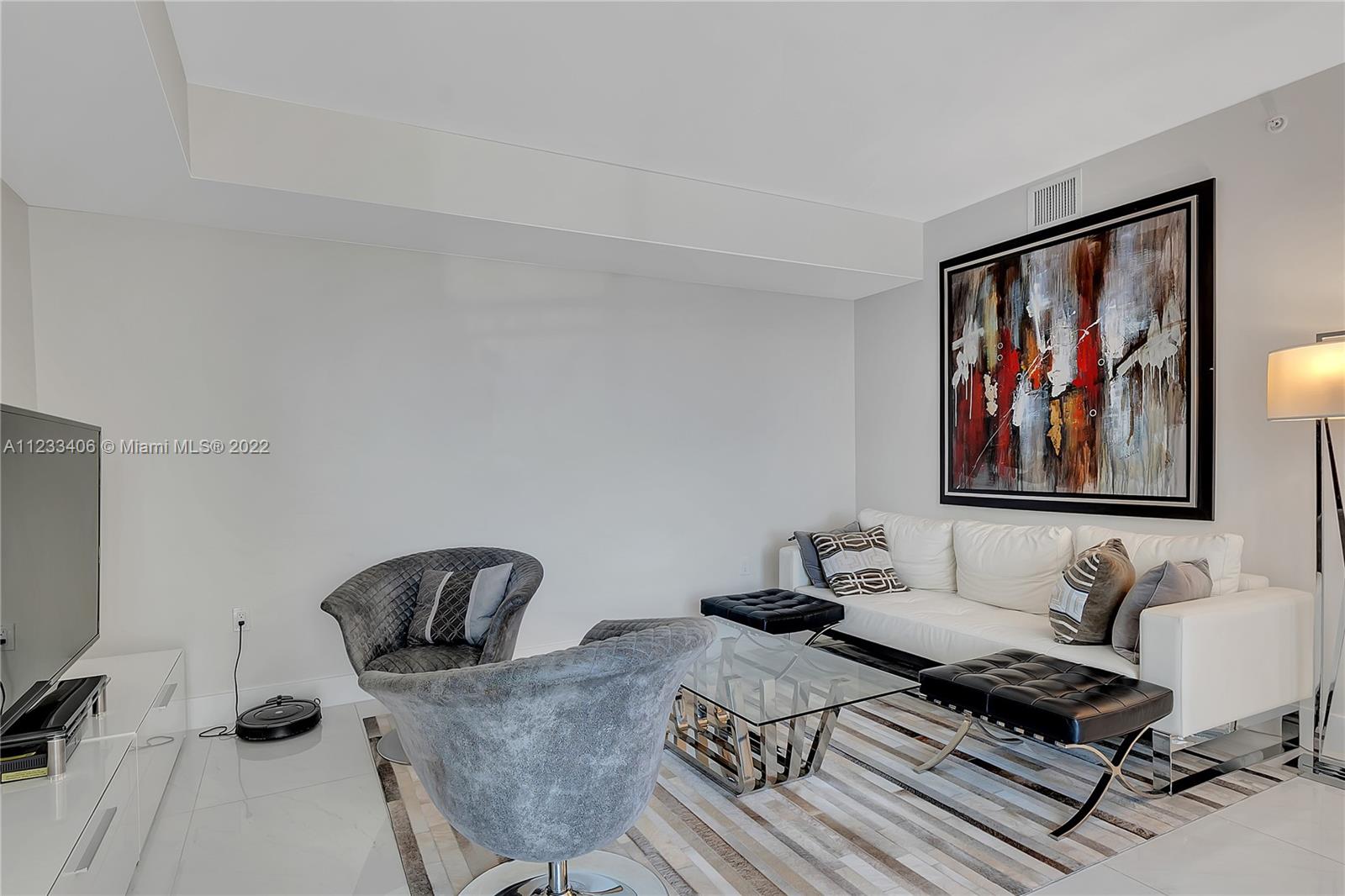 MERRICK MANOR CONDO - Residential