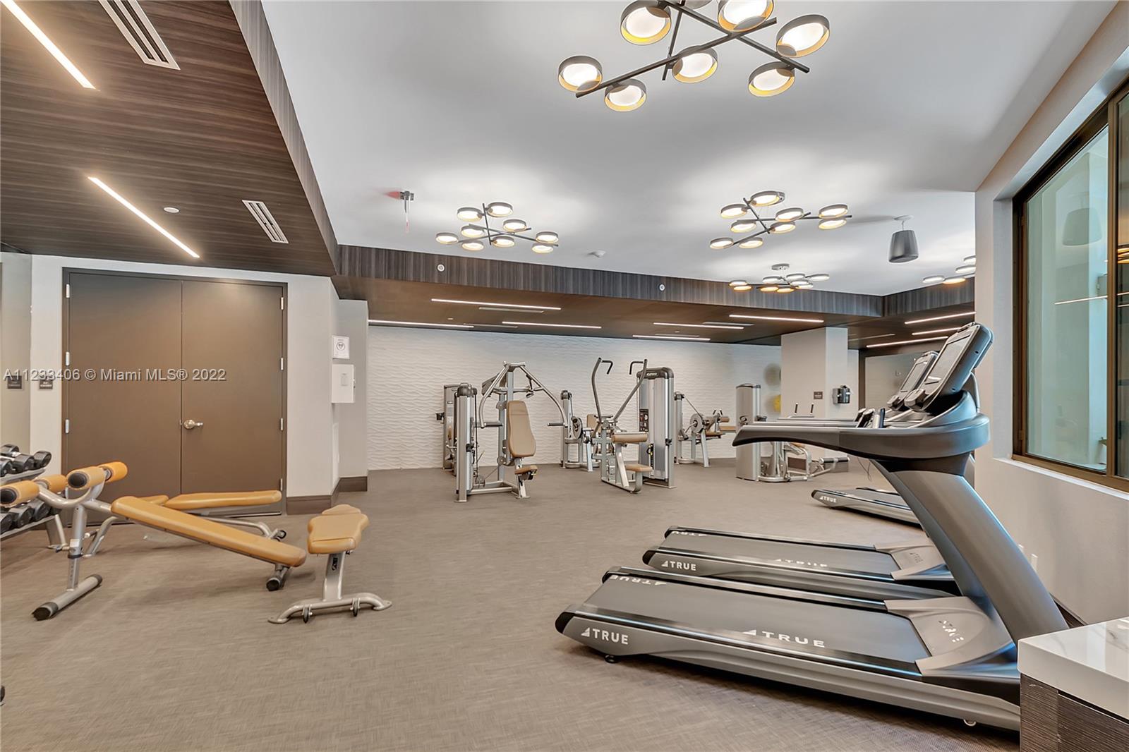 MERRICK MANOR CONDO - Residential