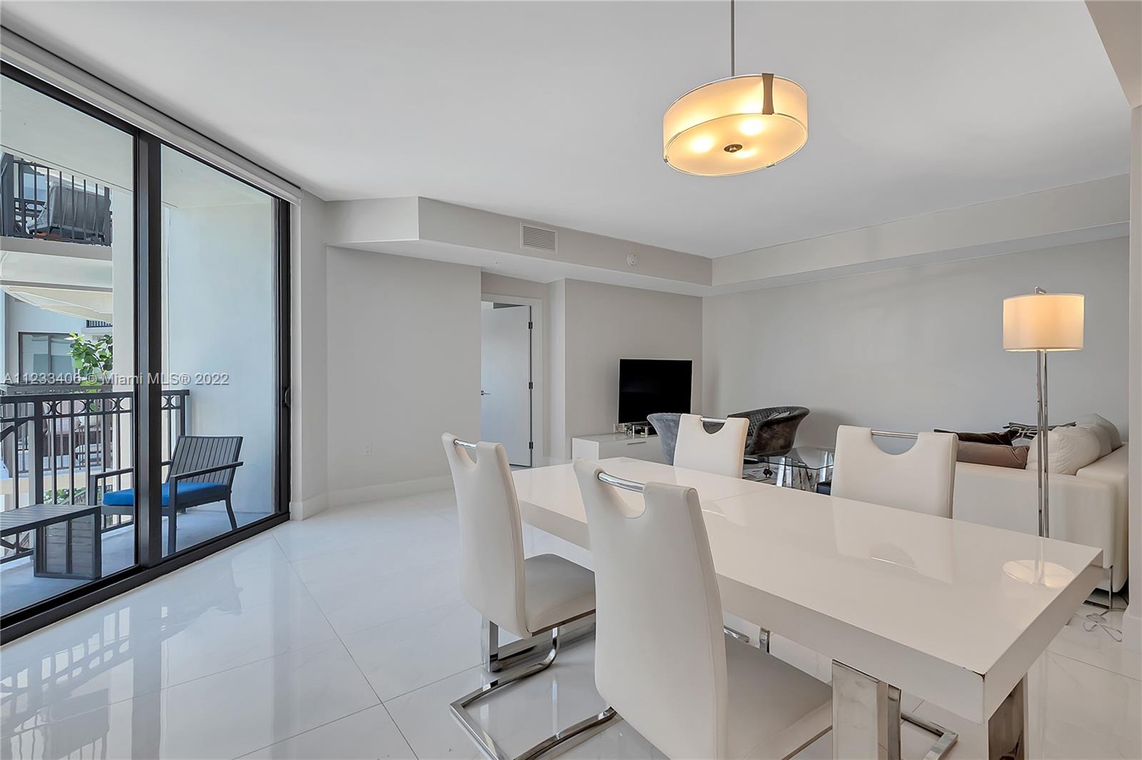 MERRICK MANOR CONDO - Residential