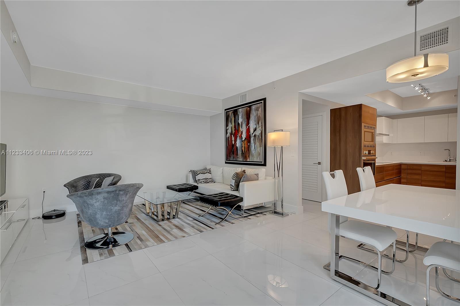 MERRICK MANOR CONDO - Residential