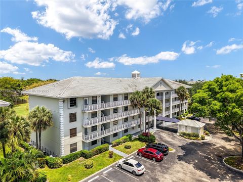 1709 Whitehall Dr 306 Davie FL 33324