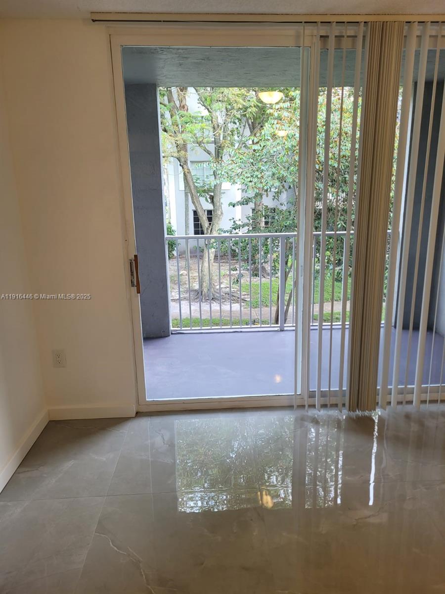 DEVONAIRE CONDO AT PEMBRO - Residential Lease