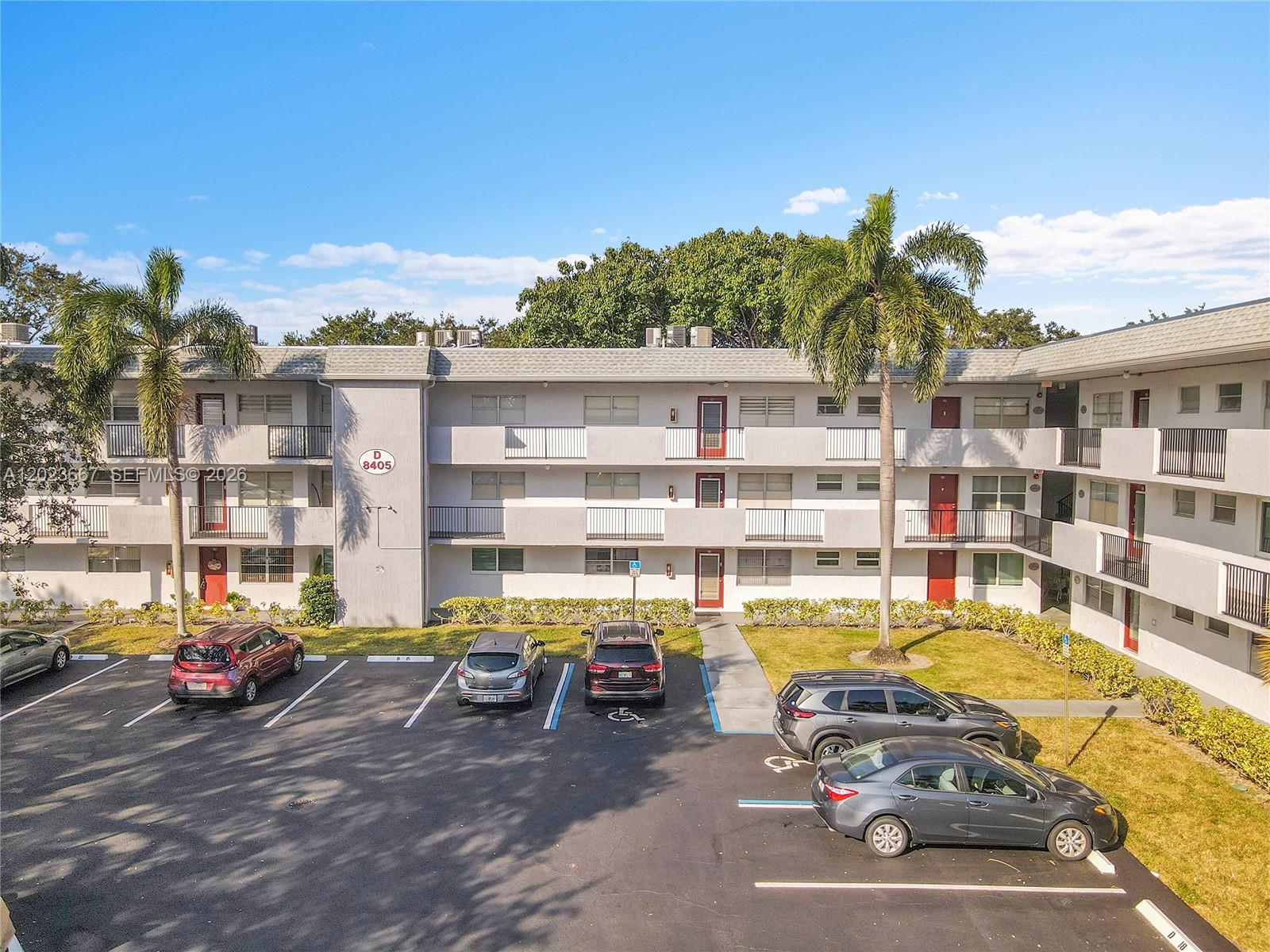 FAIRWAYS OF TAMARAC CONDO - Residential