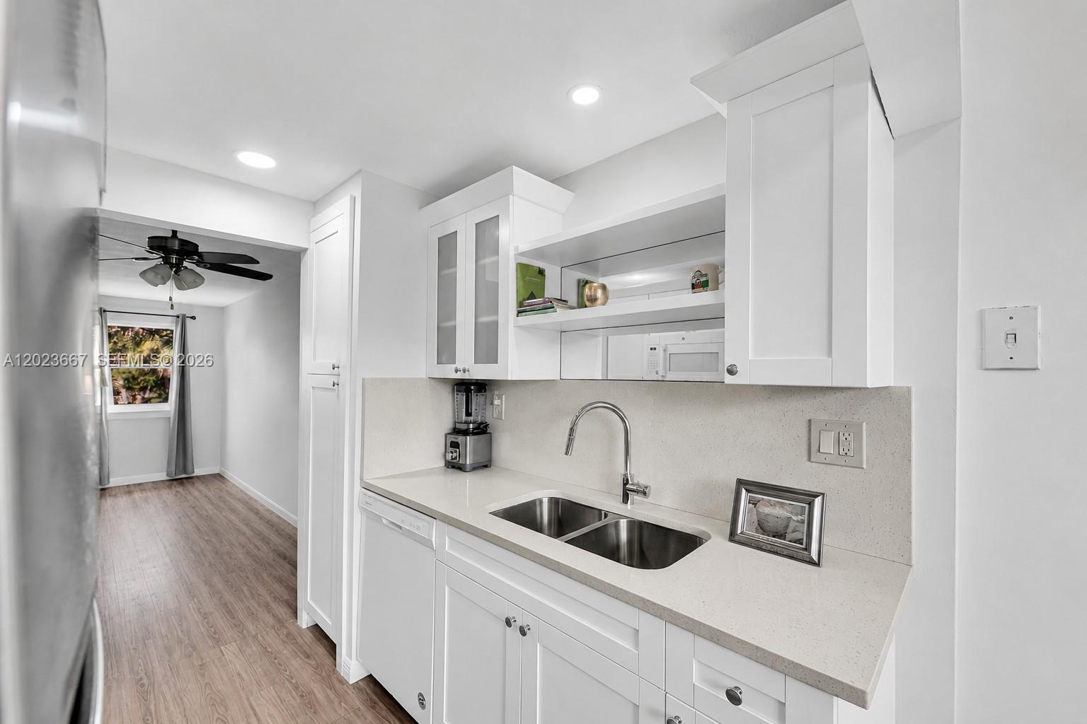 FAIRWAYS OF TAMARAC CONDO - Residential