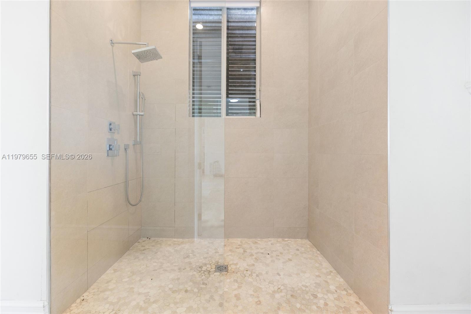 BIRD ROAD FARMSITES - Residential