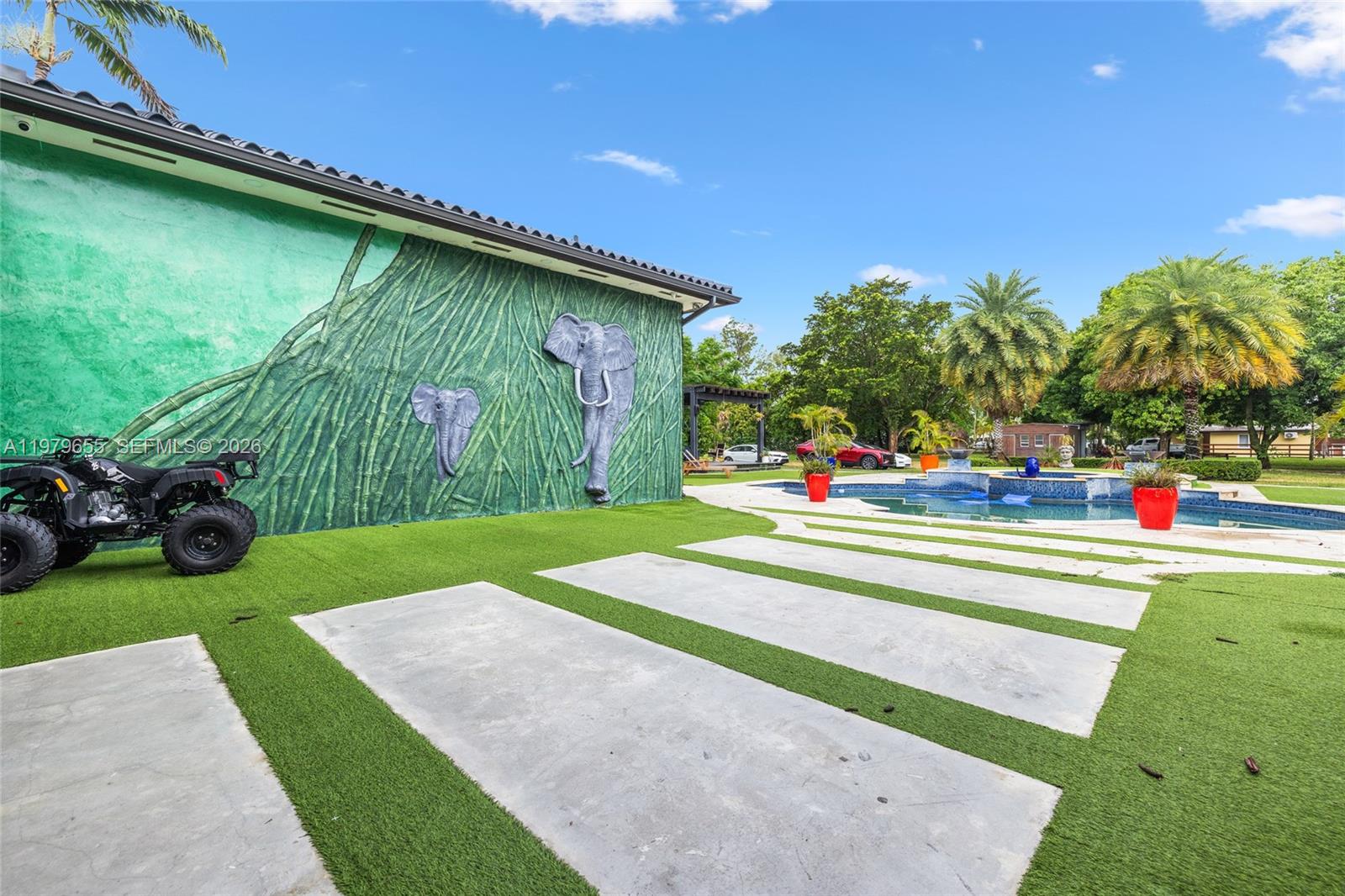 BIRD ROAD FARMSITES - Residential