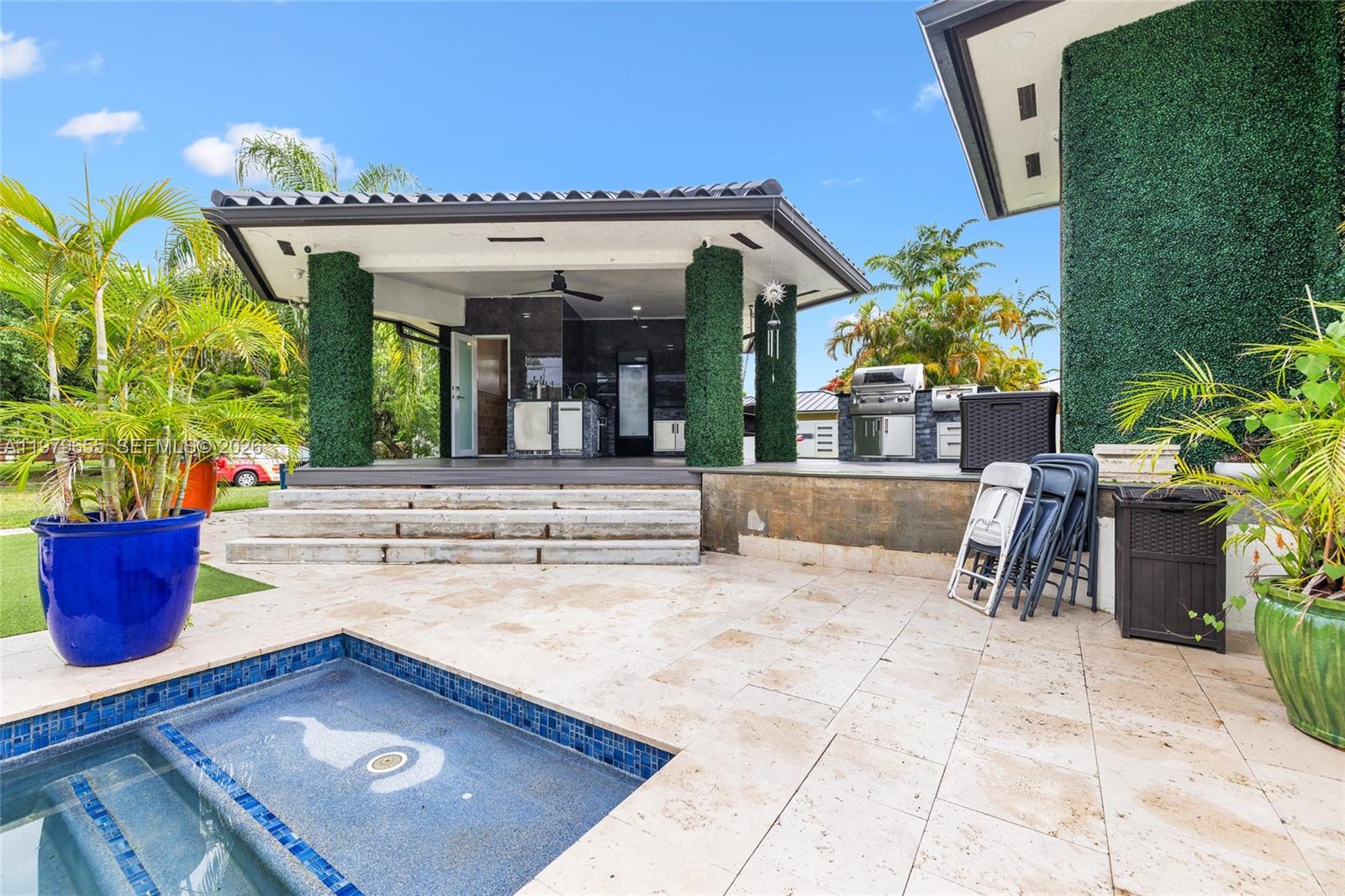 BIRD ROAD FARMSITES - Residential