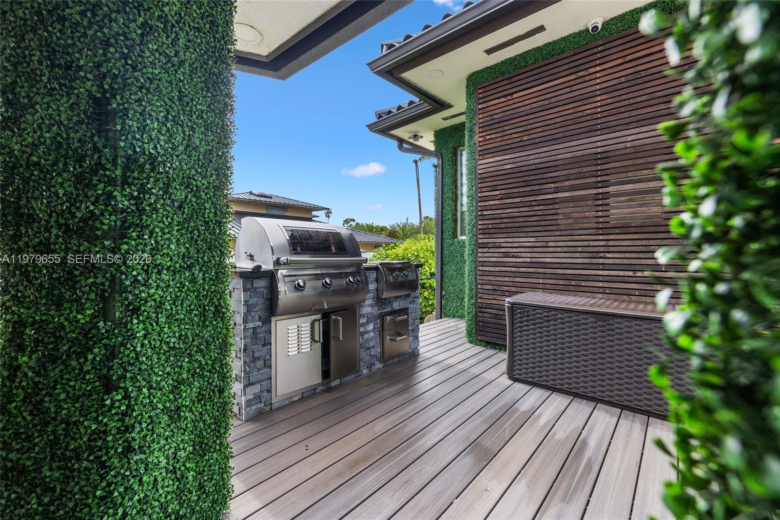 BIRD ROAD FARMSITES - Residential