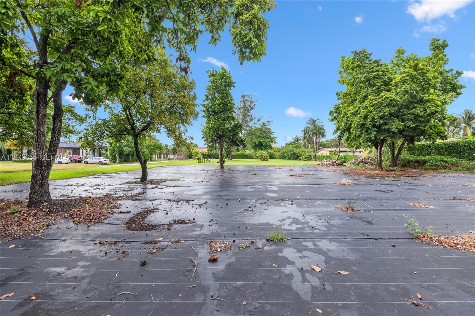 BIRD ROAD FARMSITES - Residential