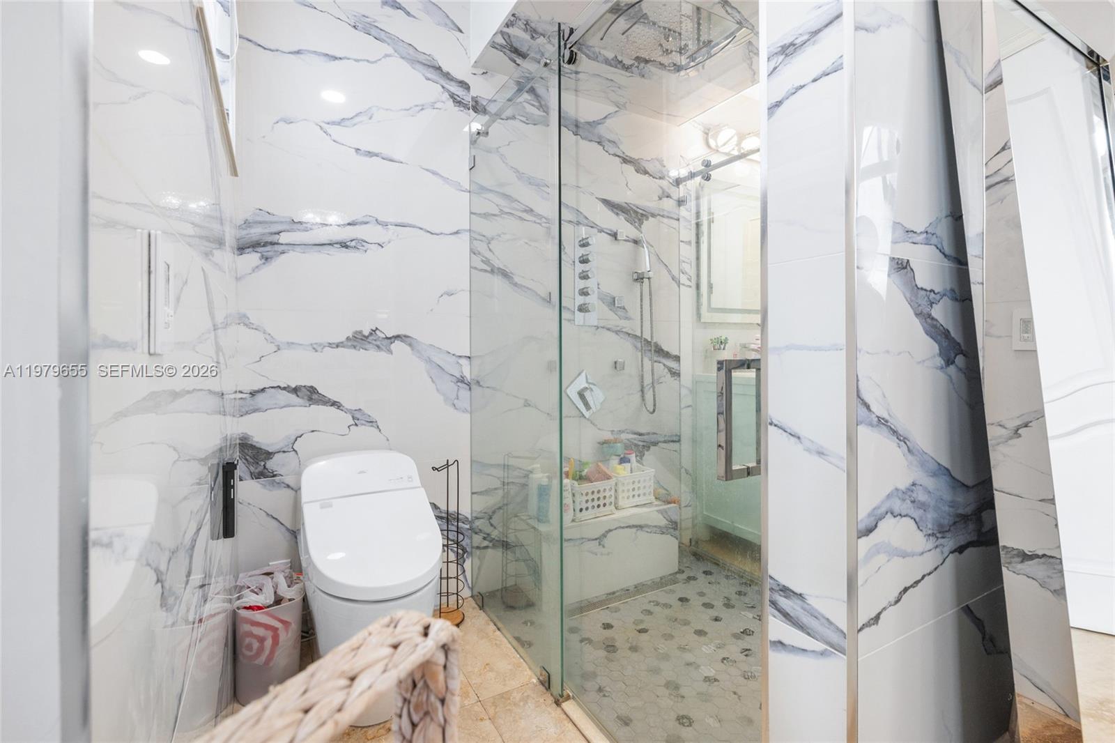 BIRD ROAD FARMSITES - Residential