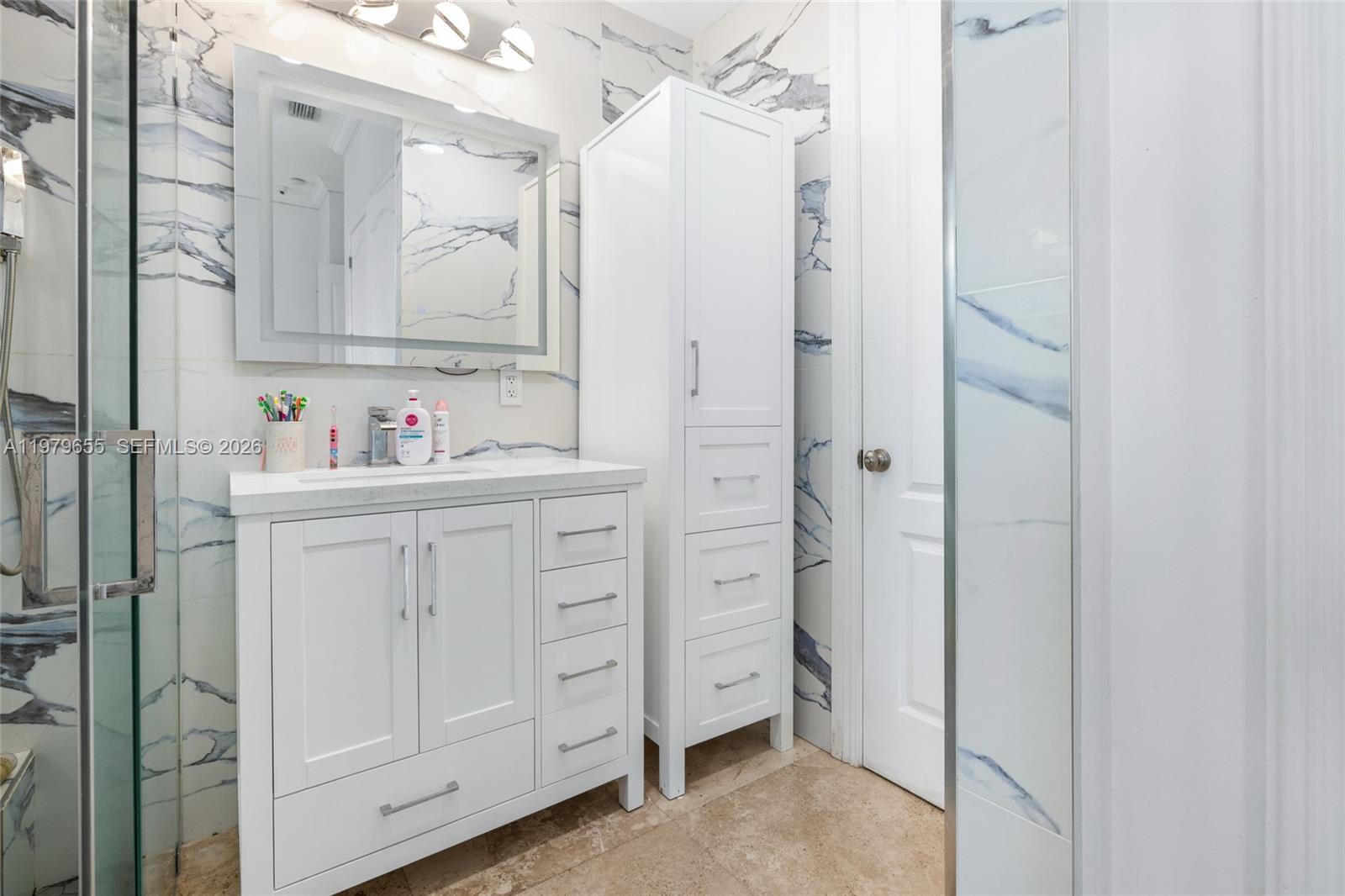 BIRD ROAD FARMSITES - Residential