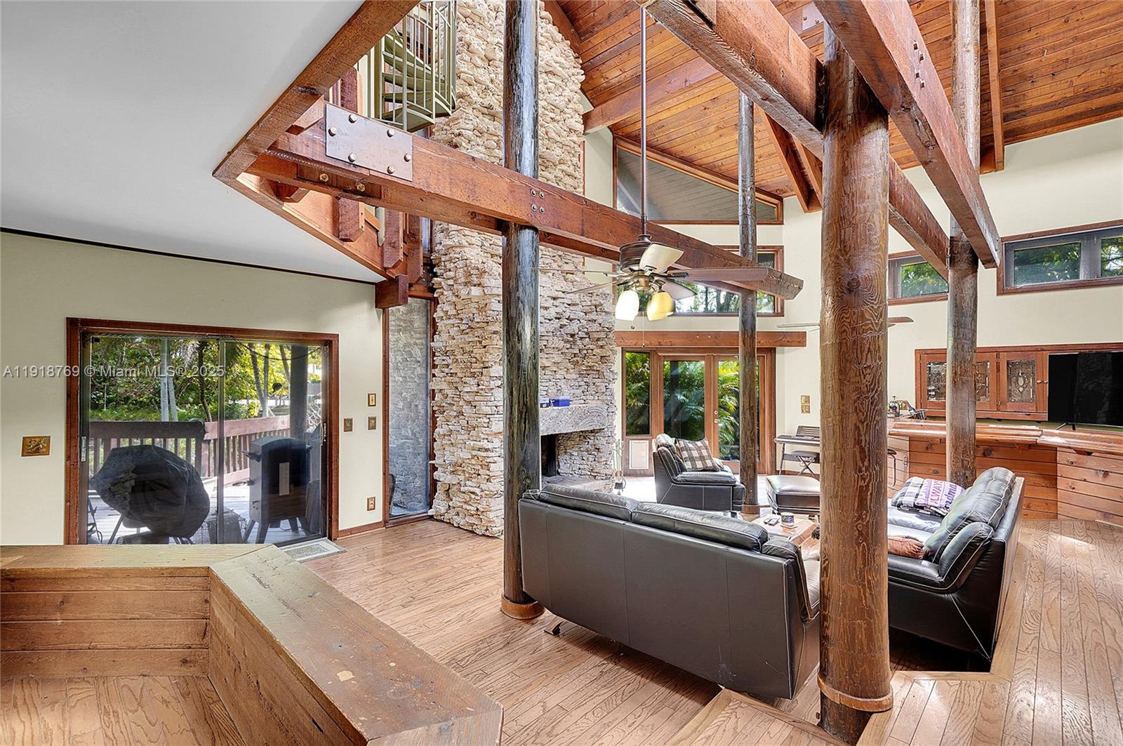 RIVER LANDS - Residential