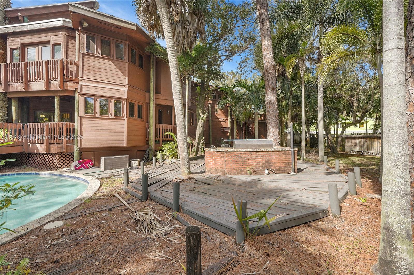 RIVER LANDS - Residential