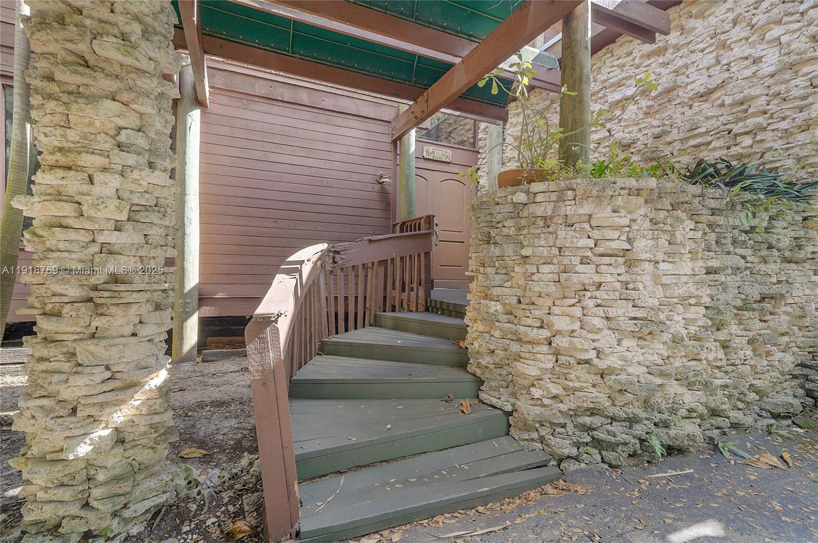 RIVER LANDS - Residential