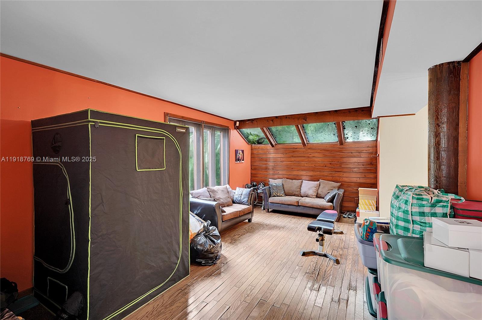 RIVER LANDS - Residential