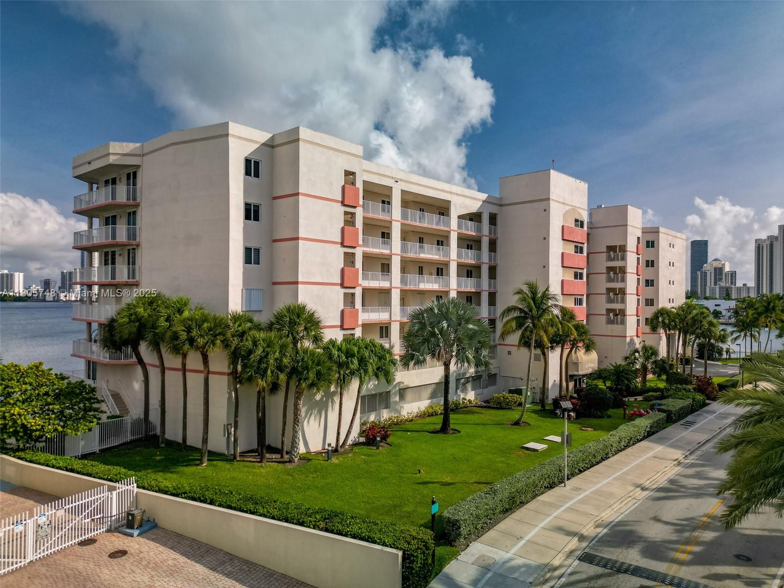 Property for Sale at 18260 N Bay Rd 316, Sunny Isles Beach, Miami-Dade County, Florida - Bedrooms: 2 
Bathrooms: 2  - $589,000