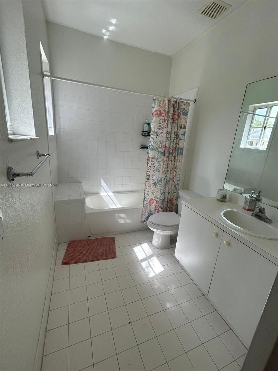 3924 SW 52nd Ave C6
